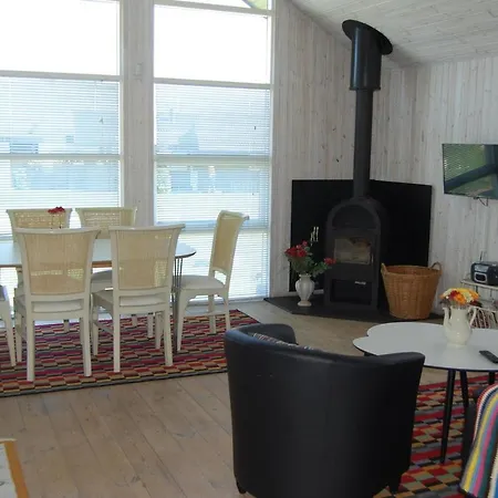 Holiday With Seaview Haulundsvej 098511